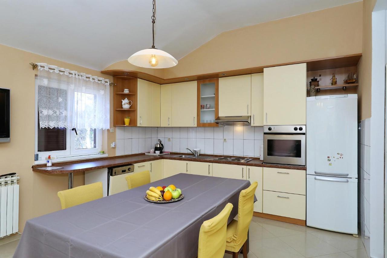 Apartments Moira I Loli Kožino Buitenkant foto